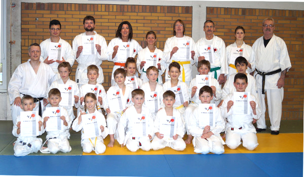 guertelpruefung 2015 tg schweinfurt karate