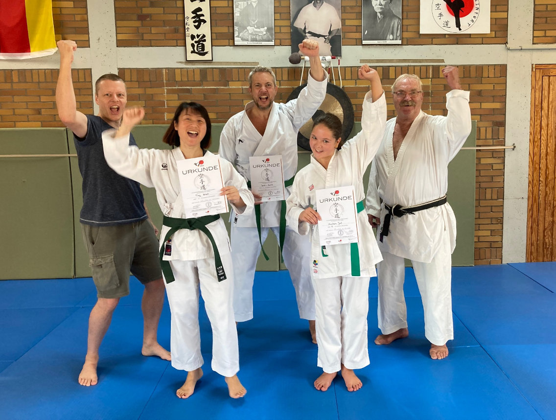 16F85A66 E1E7 473C A40A D31AC19FBC59